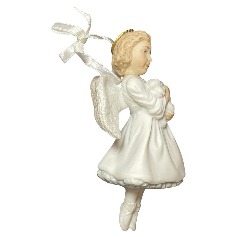 Vintage 1993 Hallmark Gentle Tidings Keepsake Collectible‎ Ornament No Stand - Picture 3 of 16